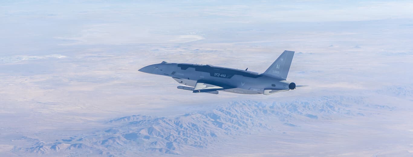EEUU quiere que un solo piloto mande sobre varios aviones de combate. Un F-22 acaba de dar el primer paso