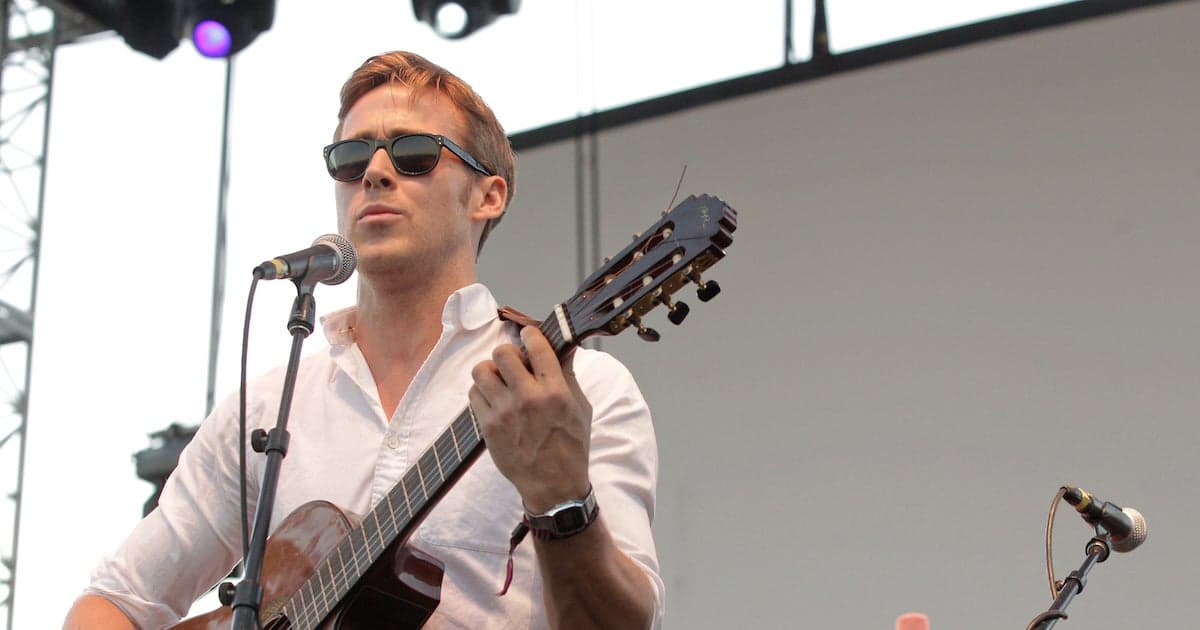 Ryan Gosling annonce le grand retour de son groupe Dead Man's Bones