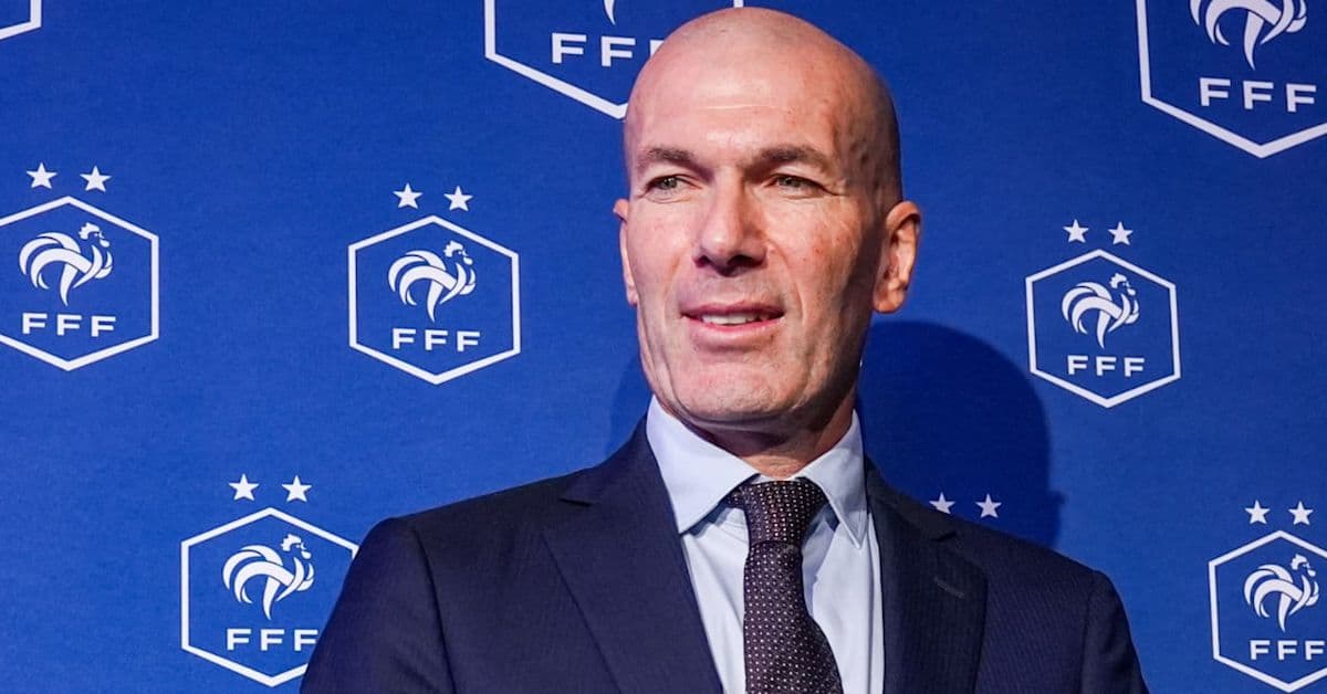 Zinédine Zidane, une première décision forte en équipe de France