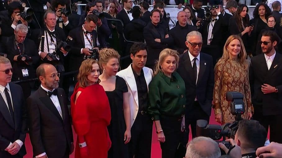 Festival de Cannes : "Histoires parallèles", "Fatherland"... Retour sur cette troisième journée