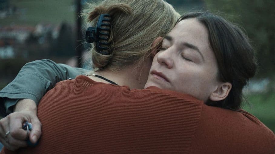 "Seule la vie" : la comédienne autrichienne Valerie Pachner incarne avec maestria une femme en lutte contre le chagrin
