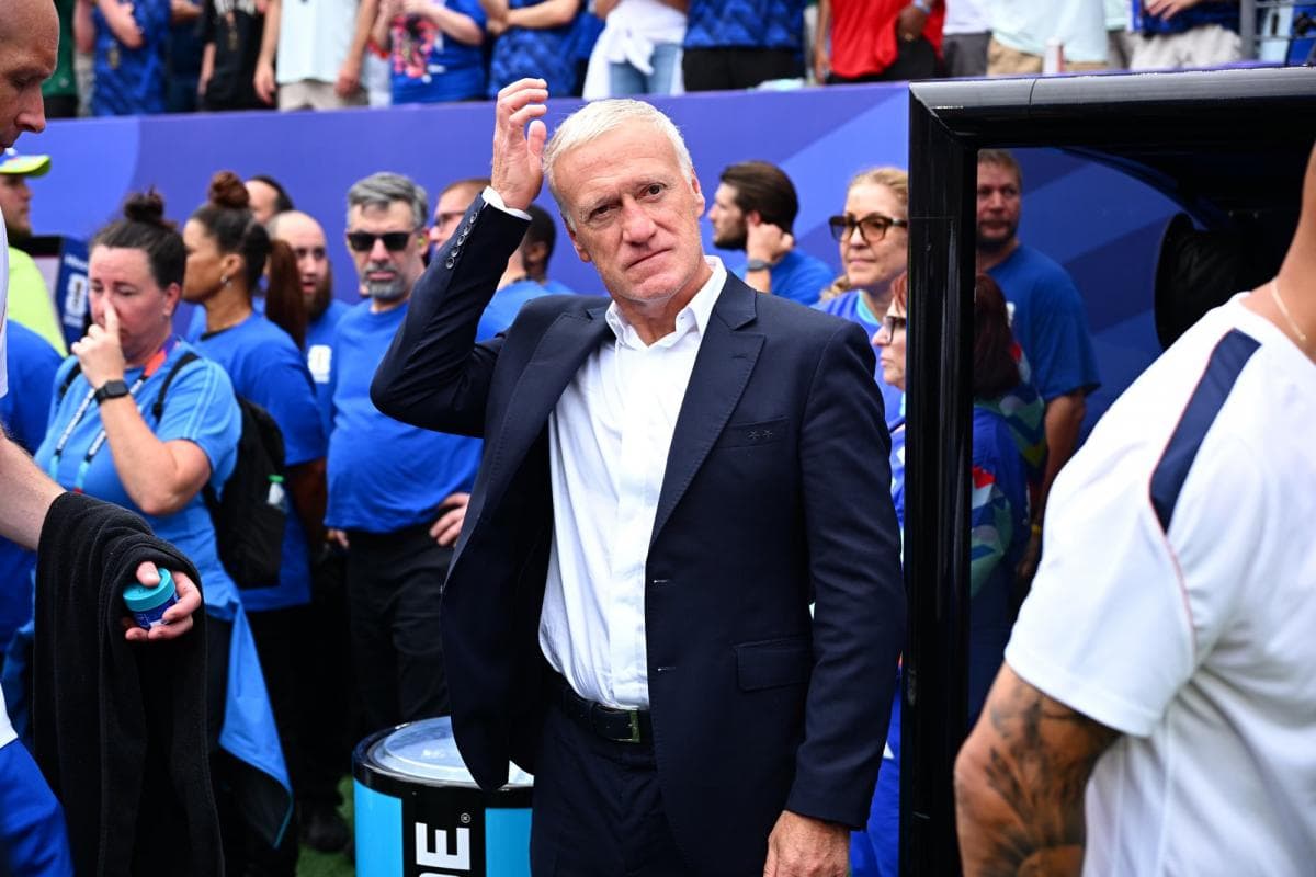 Endeuillé, Didier Deschamps rentre en France et manquera le match des Bleus contre la Norvège à la Coupe du monde